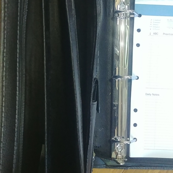 Franklin Covey Office Franklin Covey Black Leather Ring Binder Planner Poshmark